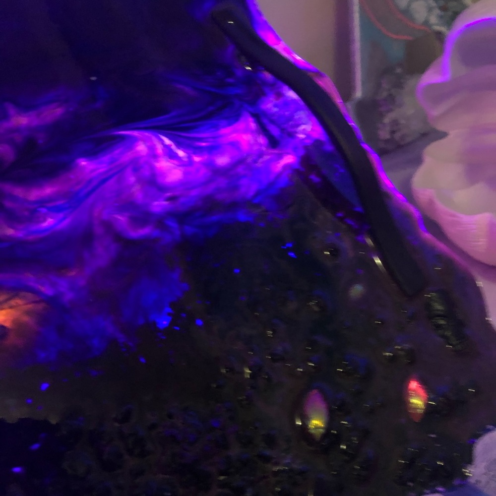 Purple Black Tray very durable tray with black handles Glow colors black light - Picture 9 of 15